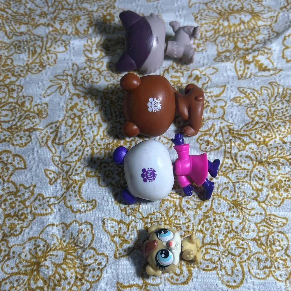 Littlest Pet Shop Animal Figures - Purple, Brown, Cream